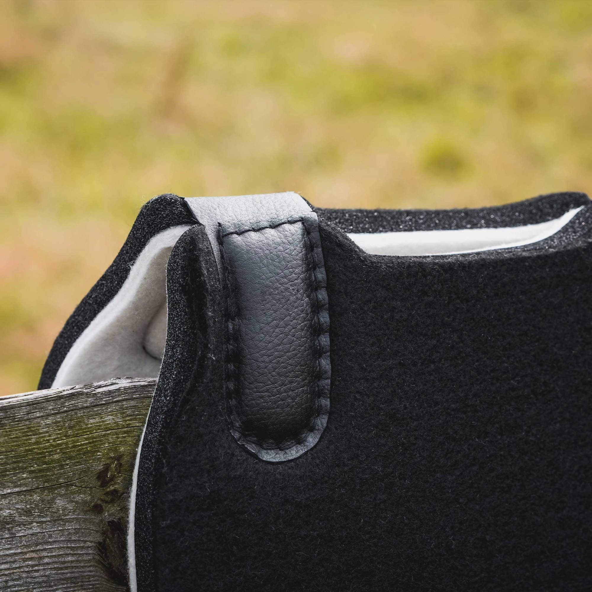 Back on Track Maddox Western Pad, schwarz