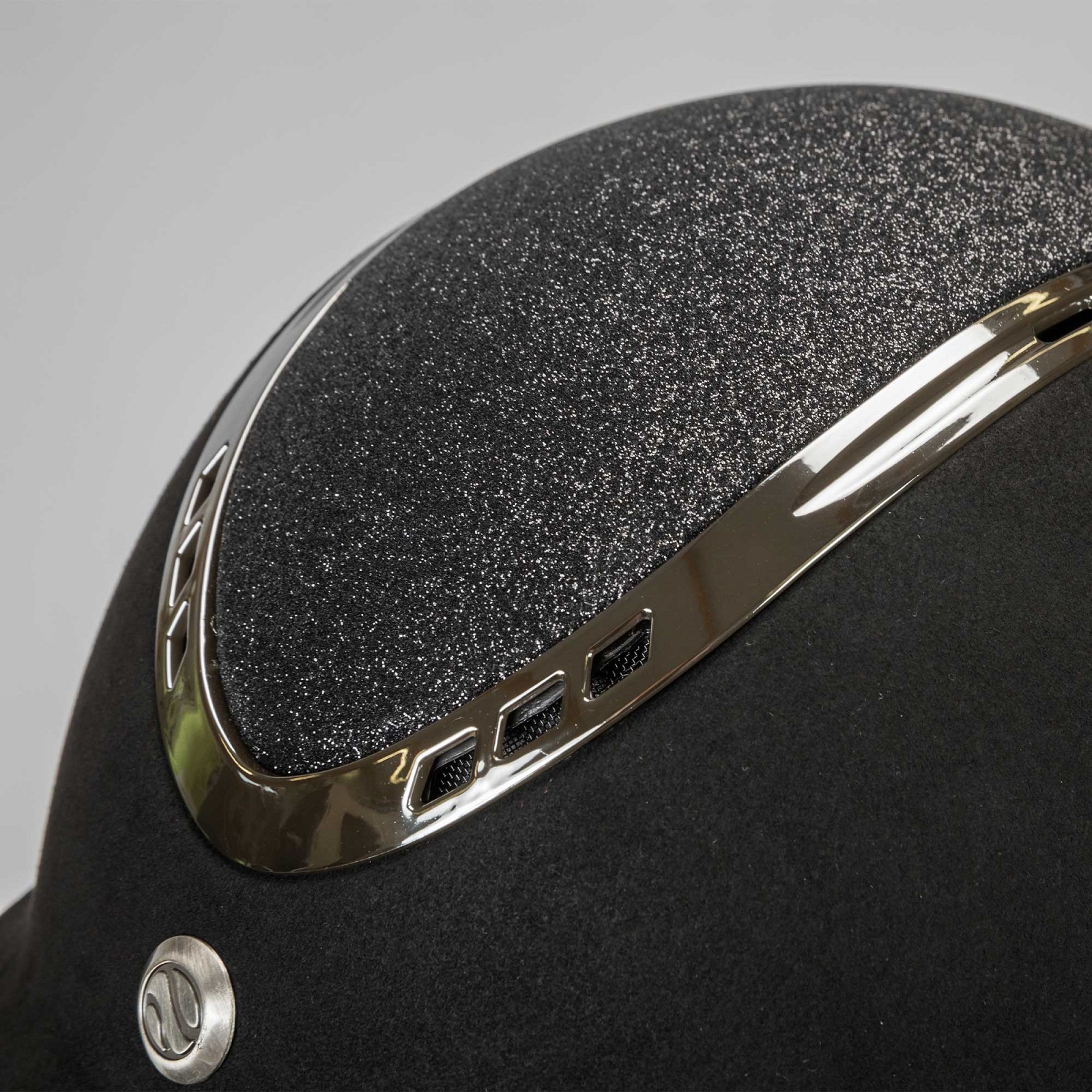 Back on Track EQ3 Pardus Reithelm, mit Justierrädchen microfaser – Black Sand