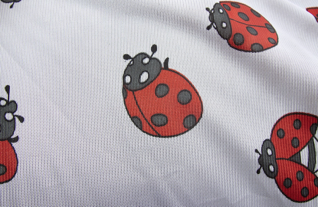 Fliegendecke "Ladybug", weiß/rot