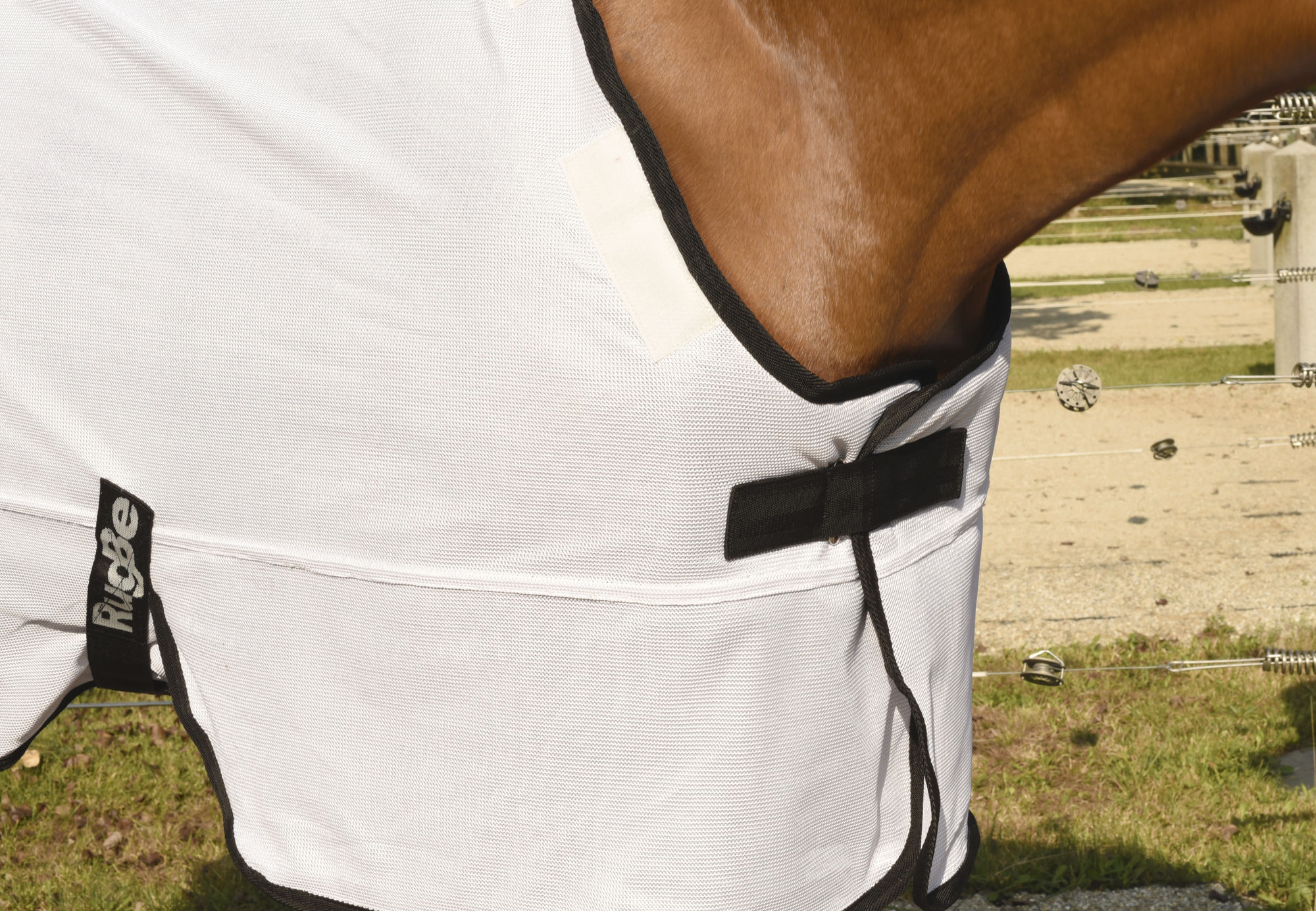 Covalliero Fliegendecke RugBe "SuperFly", weiß