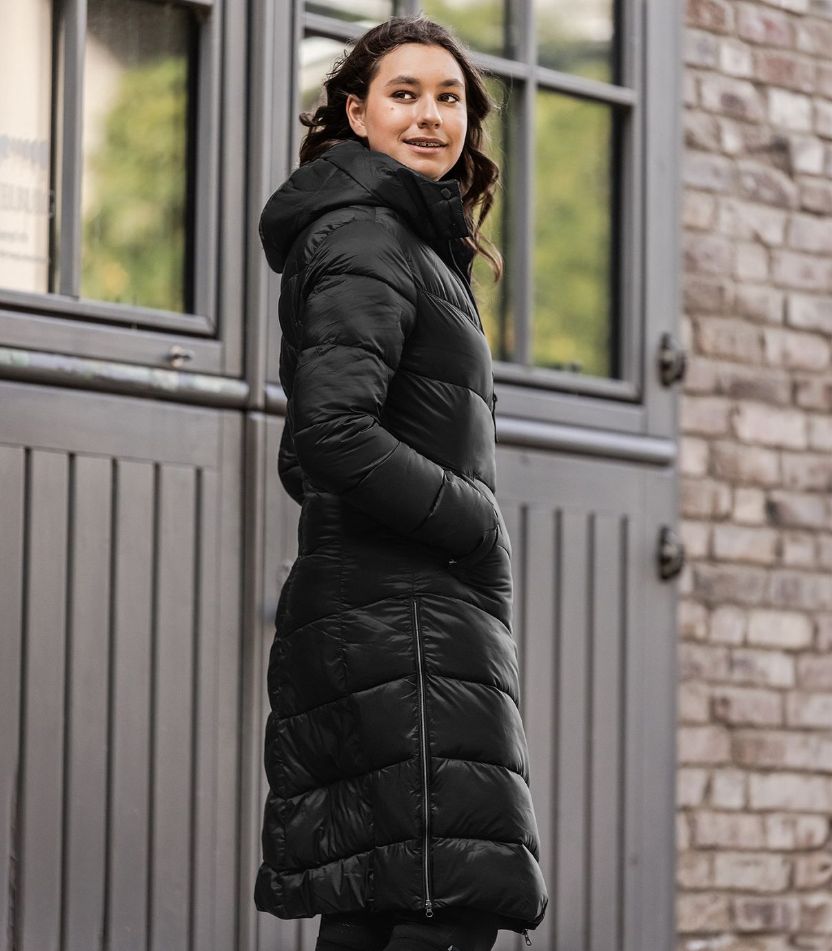 E.L.T Lightweight Mantel Oslo