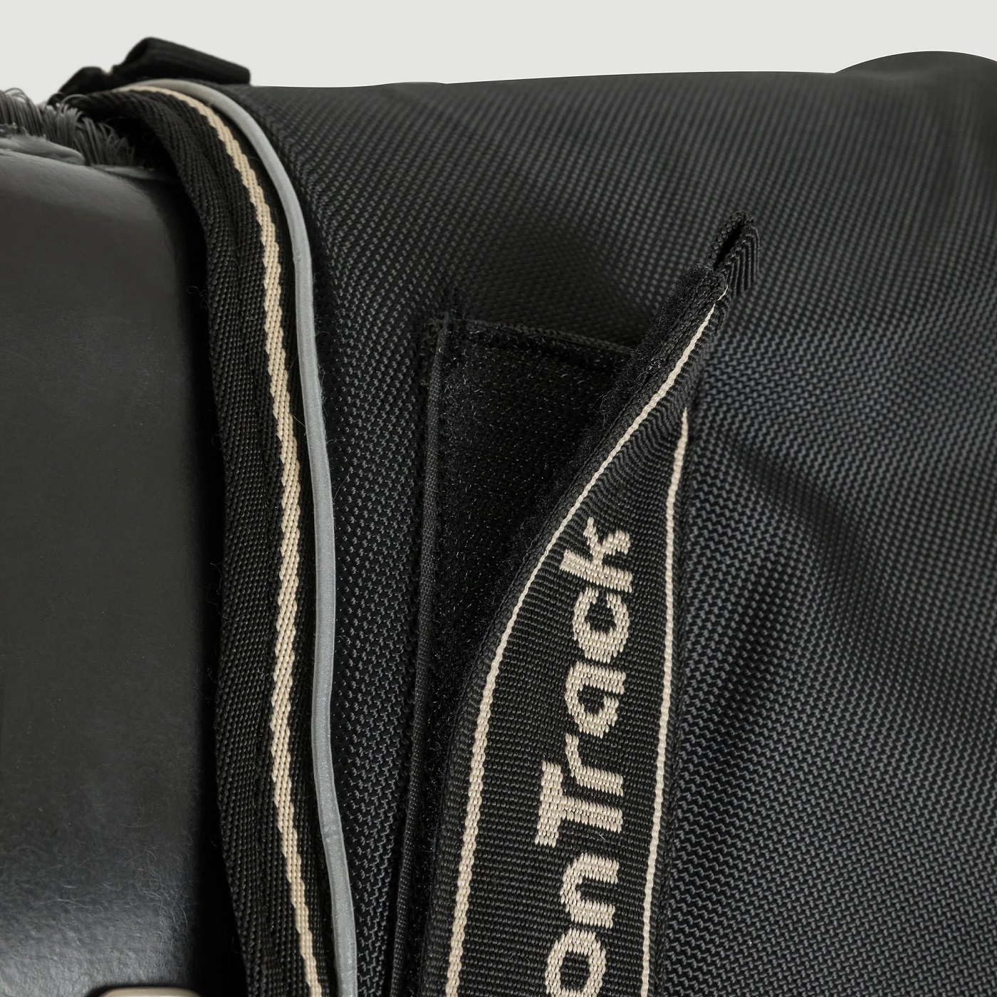 Back on Track Obsidian Turnout Decke, schwarz